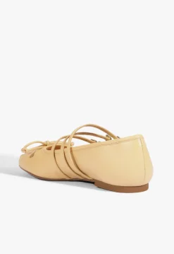 Outlet Schutz Arissa Leather Ballet Flat Beige