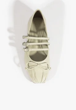 New Schutz Arissa Leather Ballet Flat Gray