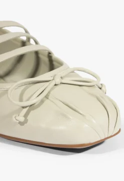 New Schutz Arissa Leather Ballet Flat Gray