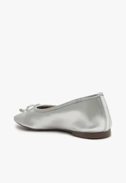 Hot Schutz Arissa Leather Ballet Flat Silver