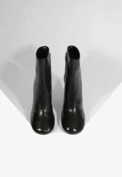 Online Schutz Brielle Leather Bootie Black