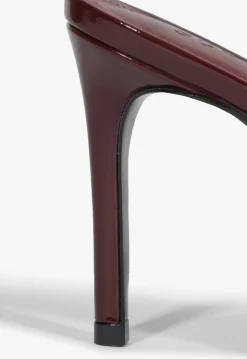 New Schutz Cloe Patent Sandal Vino