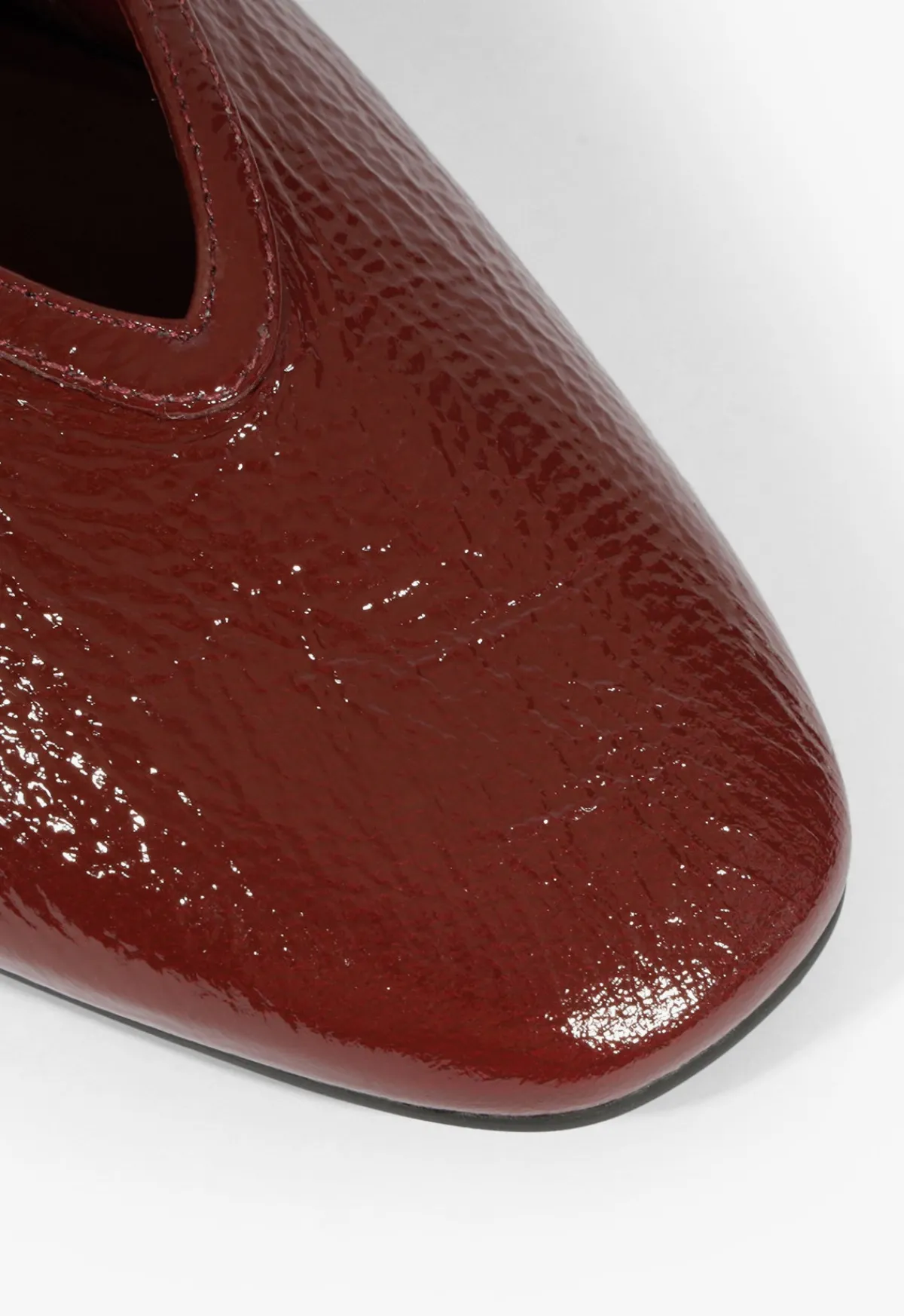 Clearance Schutz Courtney Buckle Patent Flat Red