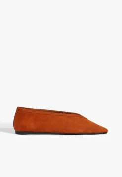 Fashion Schutz Courtney Suede Flat Brown