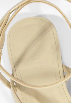 Clearance Schutz Diana Sandal Beige