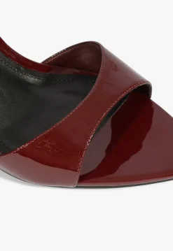 Hot Schutz Elodie Patent Sandal Red