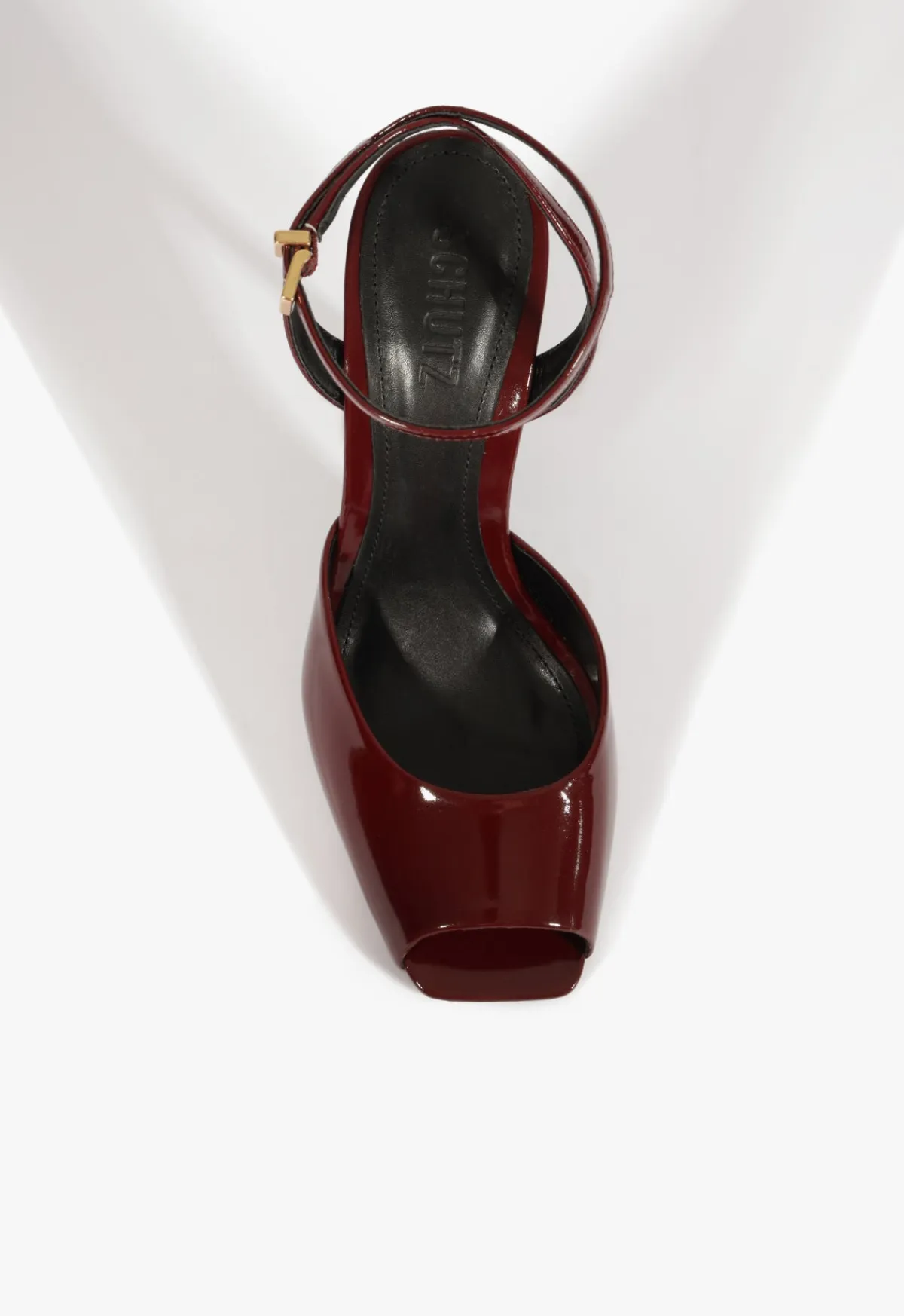 Outlet Schutz Estella Patent Pump Red