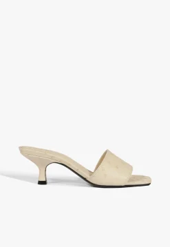 New Schutz Kelsea Sandal Egg Shell