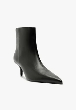 Clearance Schutz Mikki Mid Bootie Black