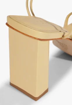 Clearance Schutz Pompeii Sandal Beige