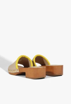 Clearance Schutz Shay Sandal Beige